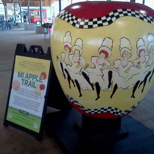 Eastern Market 2934 Russell St Detroit