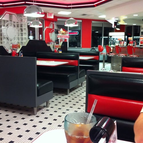 Steak 'n Shake 11700 University Boulevard Orlando