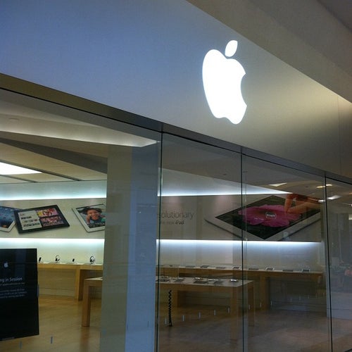 Apple International Plaza 2223 N West Shore Boulevard Tampa