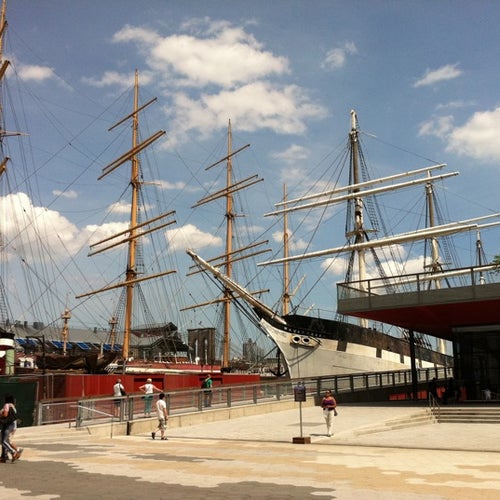 Pier 16