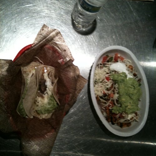 Chipotle Mexican Grill 610 W Diversey Pkwy Chicago