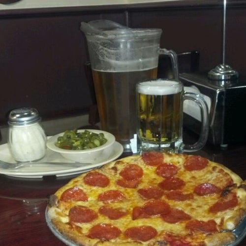 King Cole Pizza 612 S Lorena St Los Angeles