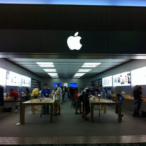 Apple Kahala 4211 Waialae Avenue Honolulu