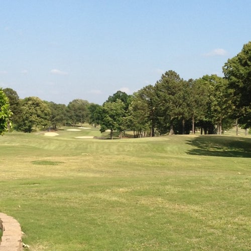 Colonial Country Club