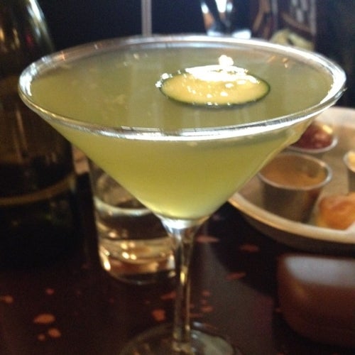 Almond 12 E 22nd St New York