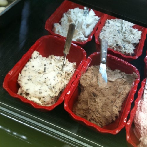 The Bagel Store 349 Bedford Ave Brooklyn