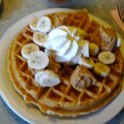 Country Waffles 2323 Midway Dr San Diego