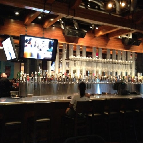 Yard House 320 San Lorenzo Ave Coral Gables