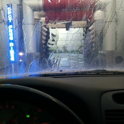 Ride & Shine Express Car Wash 6240 N Figarden Dr Fresno