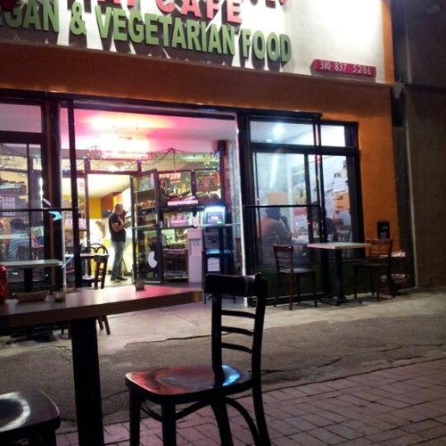 India Sweets and Spices 9409 Venice Blvd Los Angeles