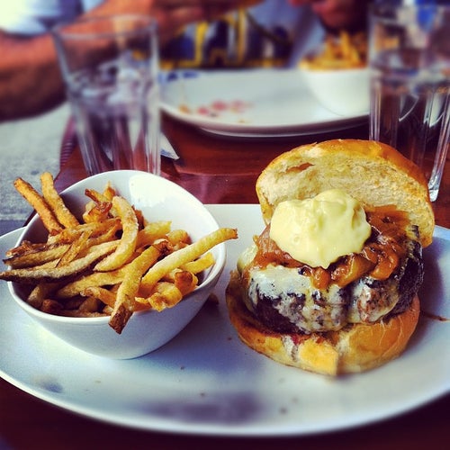 5 Napkin Burger 630 9th Ave New York