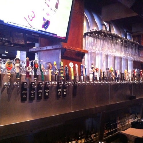 Yard House 1023 4th Ave San Diego