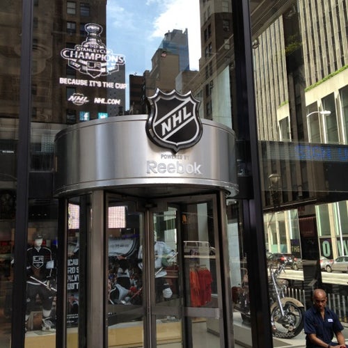 NHL Store NYC 1185 Avenue of the Americas New York