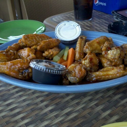 Buffalo Brothers Pizza & Wing Company 3111 Capital Blvd Raleigh