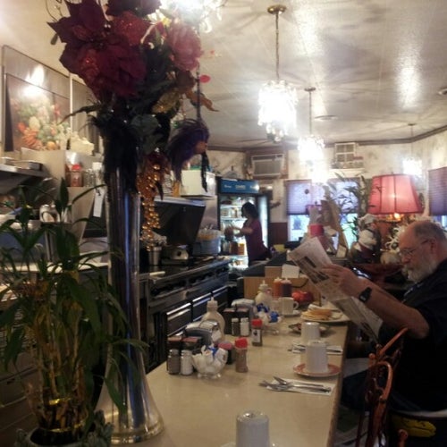 Cameo Cafe 8111 NE Sandy Blvd Portland