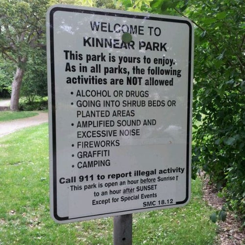 Kinnear Park 899 W Olympic Pl. Seattle