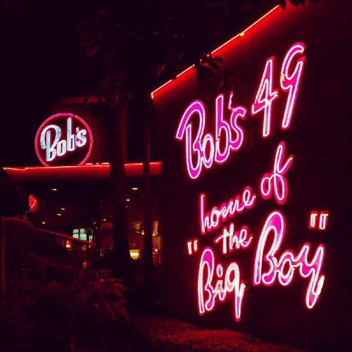 Bob's Big Boy 4211 W Riverside Dr Burbank