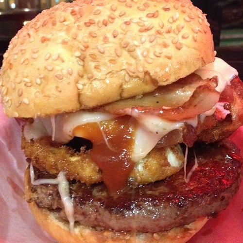 Pearl's Deluxe Burgers