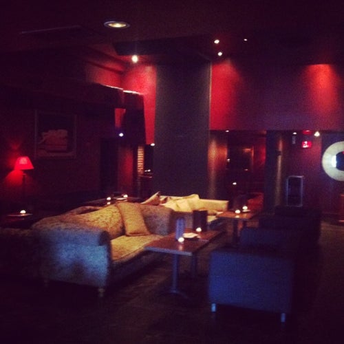 Chi-Cha Lounge