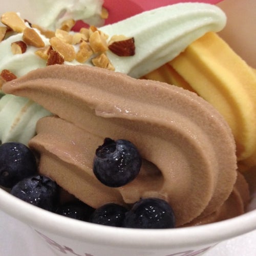 Yogurtland 8495 W. 3Rd St Los Angeles