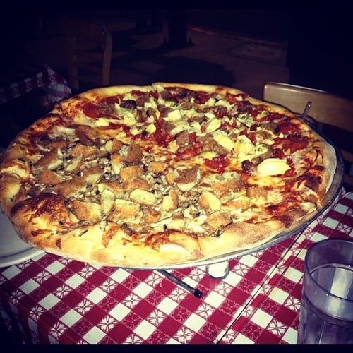 The Kitchen Italian Cafe and Pizzeria 78 W Union St Pasadena