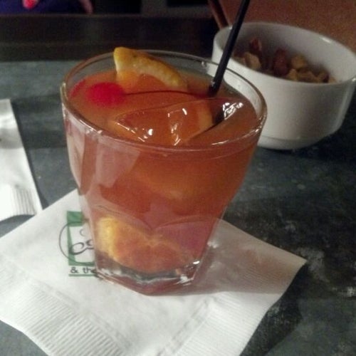 Café Adelaide & the Swizzle Stick Bar 300 Poydras St New Orleans