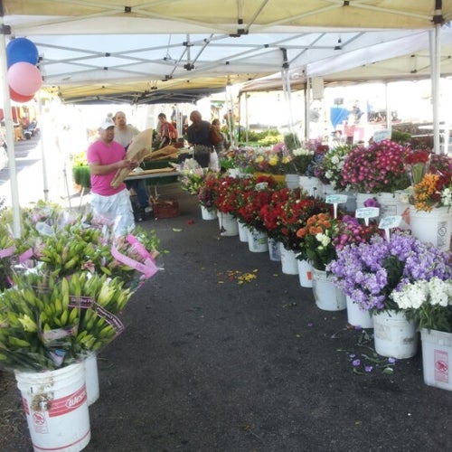 Los Feliz Farmer's Market