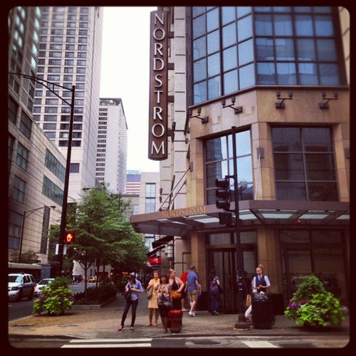 Nordstrom 55 E Grand Ave Chicago