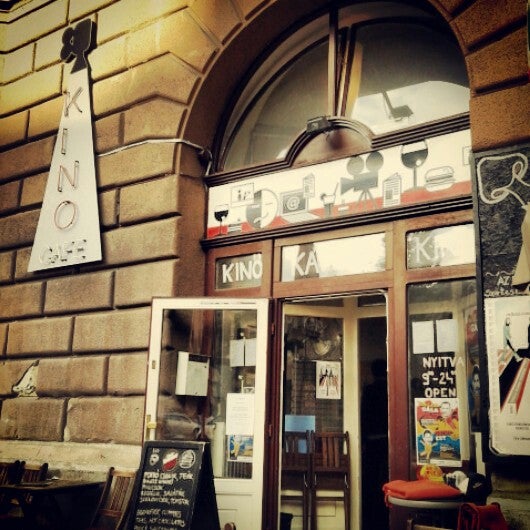 bar