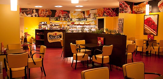 dessert-shop