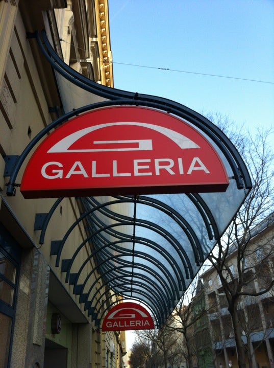 shopping-mall