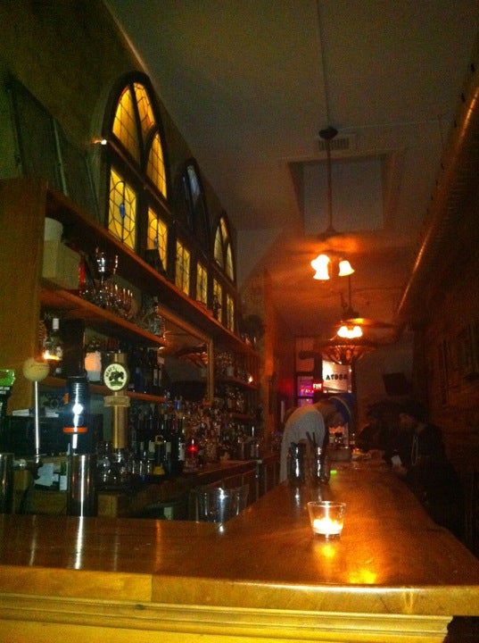 bar