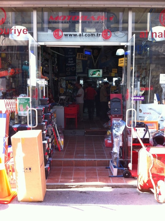 hardware-store