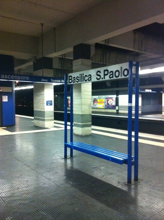 metro-station