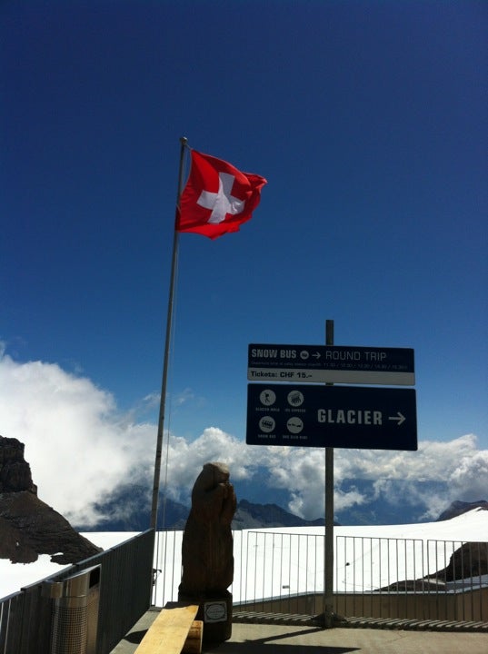 ski-chalet