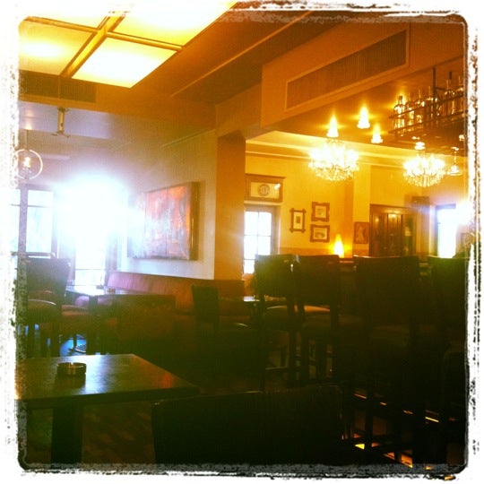 bar