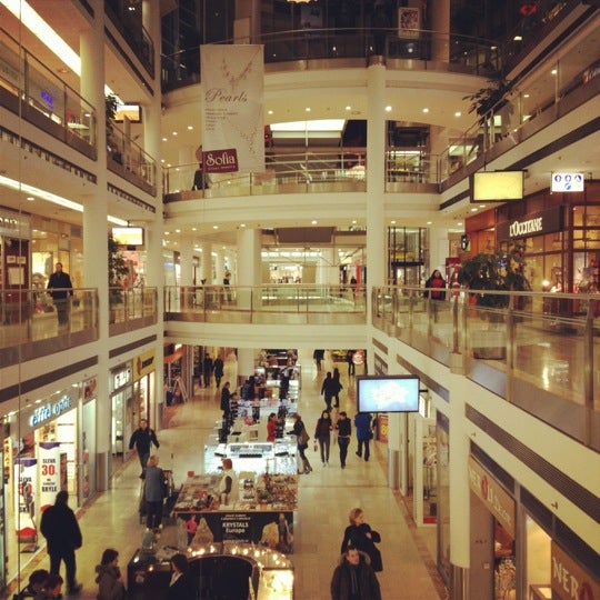 shopping-mall