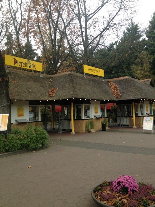 zoo