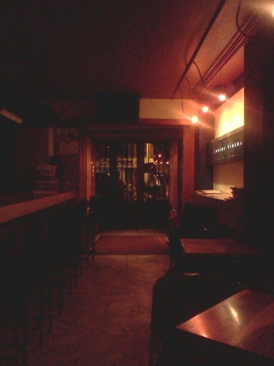 bar