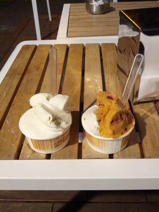 ice-cream-shop