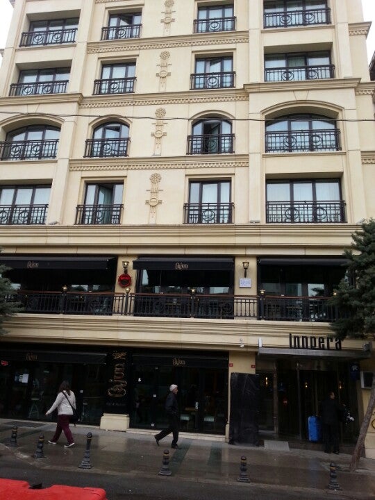 hotel