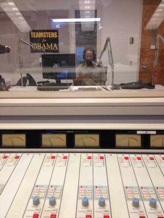 radio-station