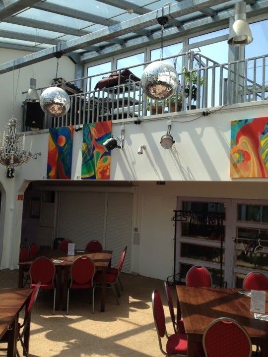 restaurant