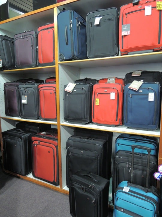 luggage-store