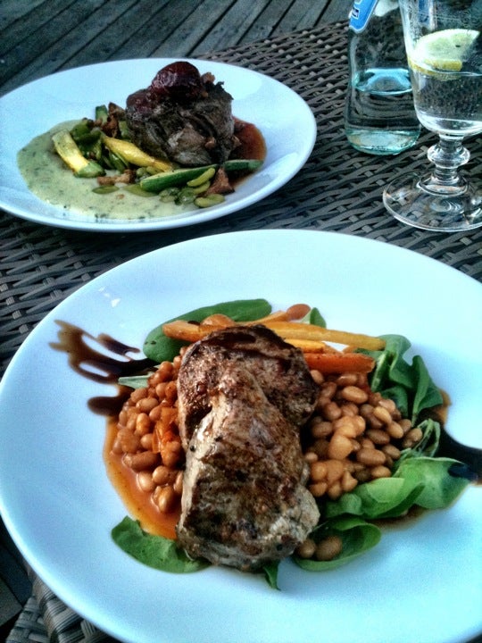 gastropub