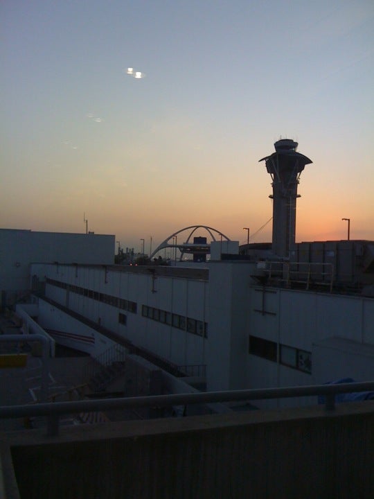 Bahrain International Airport (BAH) (مطار البحرين الدولي)