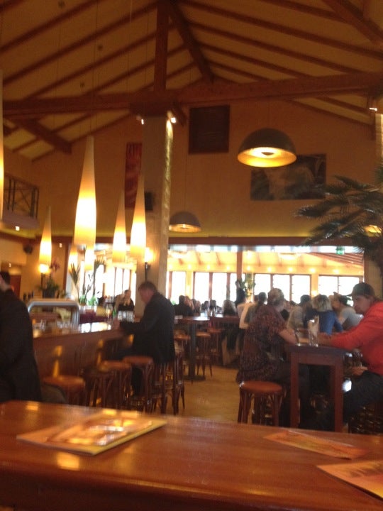 restaurant
