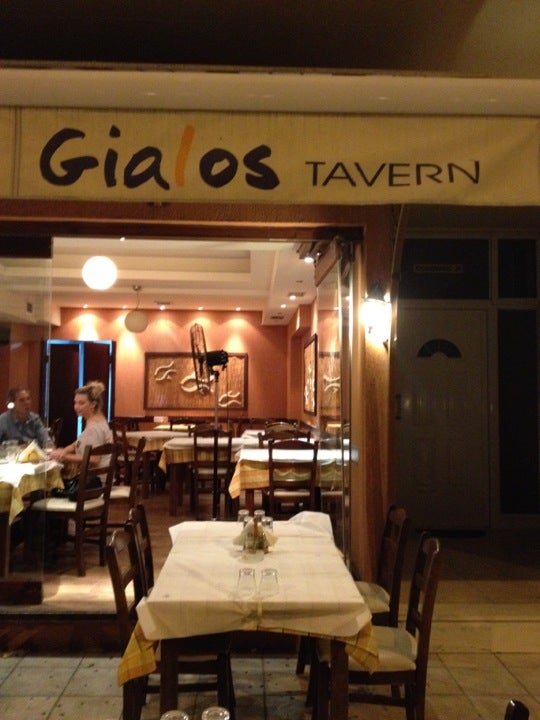 fish-taverna