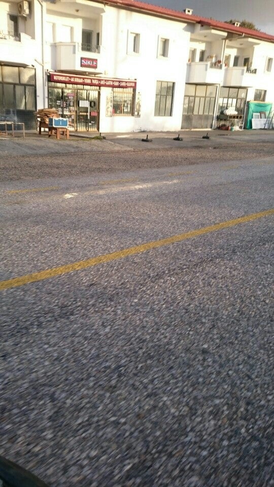 motorcycle-shop