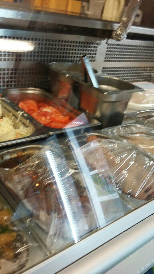 fast-food-restaurant